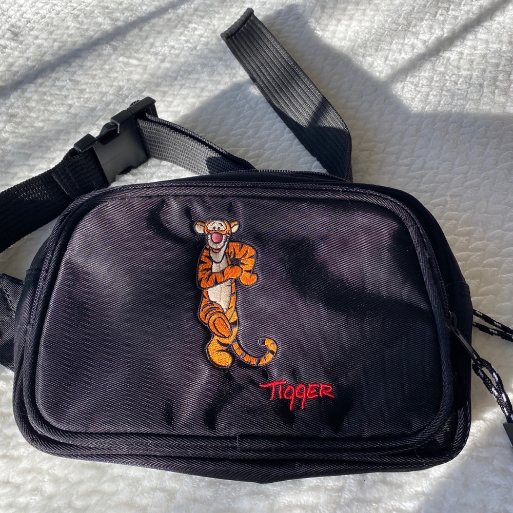 Disney Tigger fanny pack